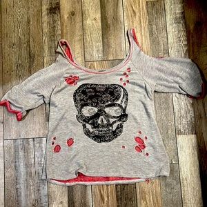 Off the shoulder grunge top